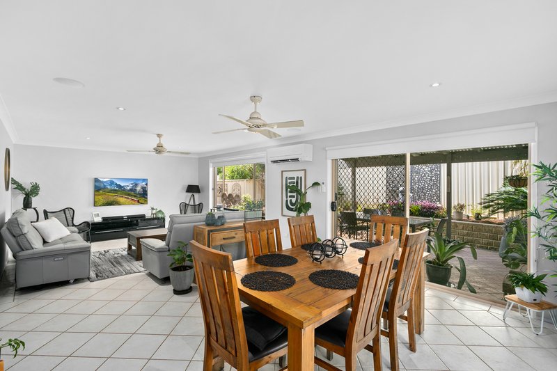 Photo - 14 Cove Boulevard, Shell Cove NSW 2529 - Image 3