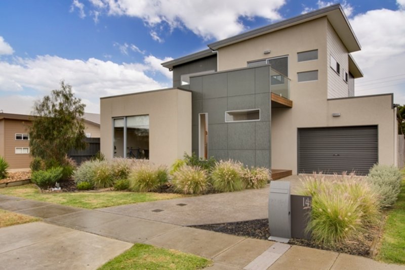 14 Cove Place, Cowes VIC 3922