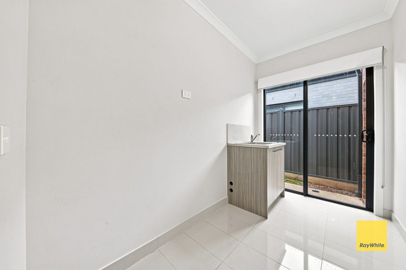 Photo - 14 Crawley Street, Strathtulloh VIC 3338 - Image 10