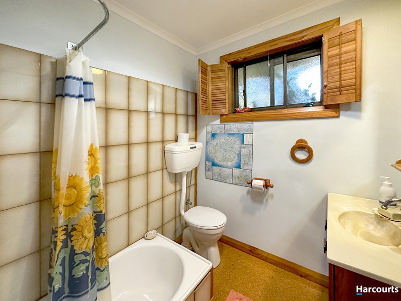 Photo - 14 Cray Court, Binalong Bay TAS 7216 - Image 17