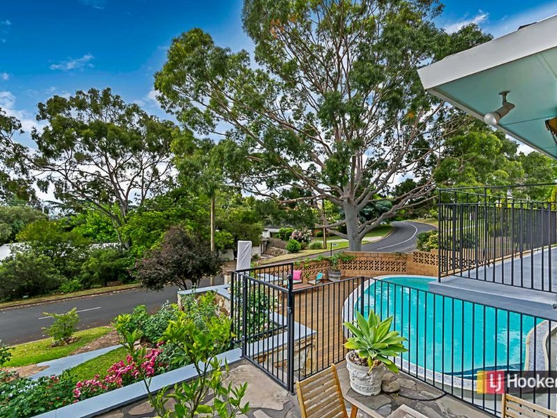 Photo - 14 Crompton Drive, Wattle Park SA 5066 - Image 19