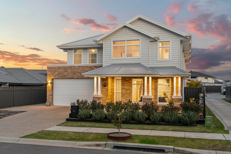 Photo - 14 Cudmore Crescent, Wyee NSW 2259 - Image 1