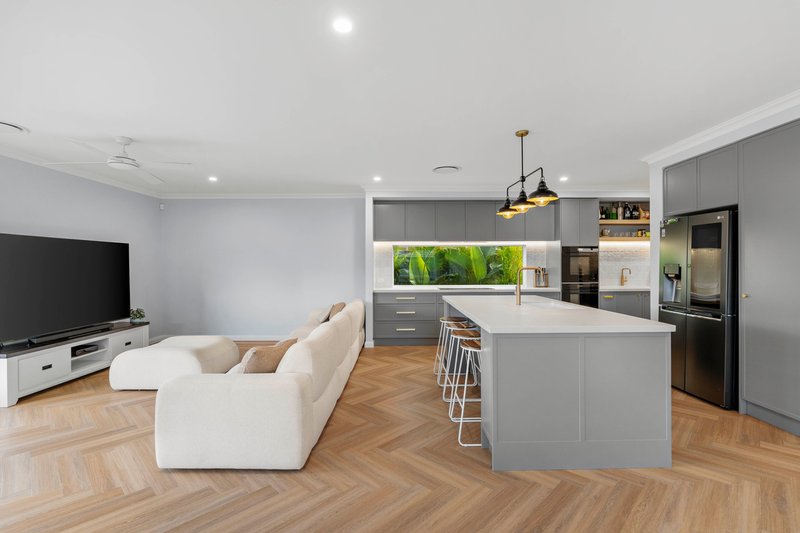 Photo - 14 Cudmore Crescent, Wyee NSW 2259 - Image 8