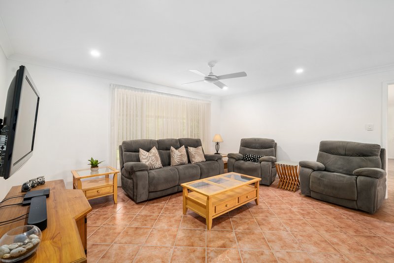 Photo - 14 Culgoa Court, Murrumba Downs QLD 4503 - Image 5