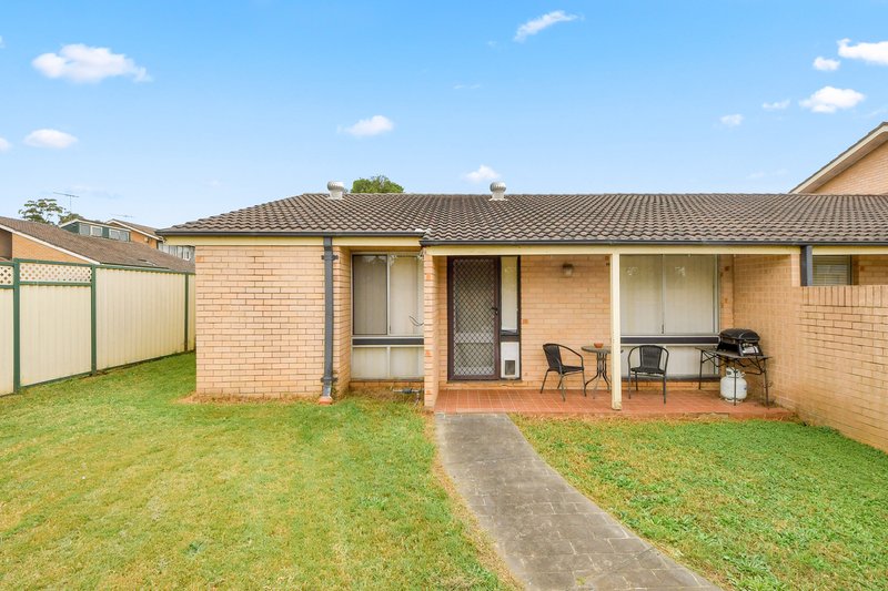 Photo - 1/4 Cumberland Road, Ingleburn NSW 2565 - Image 2