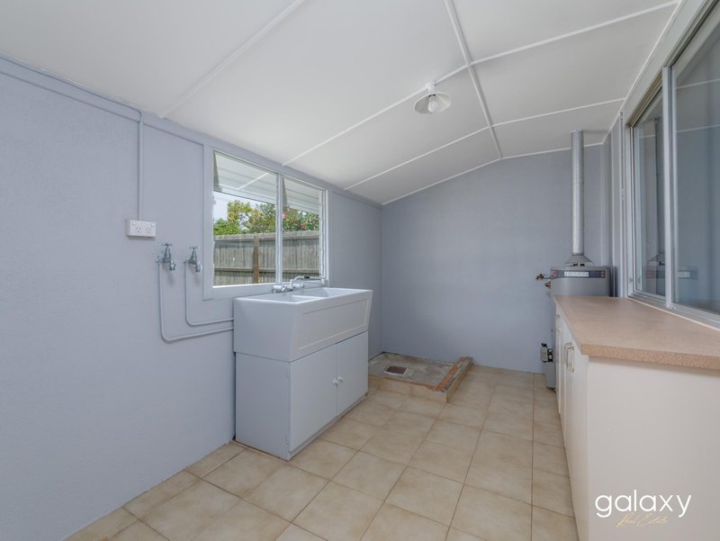 Photo - 14 Cunningham Street, Kepnock QLD 4670 - Image 15