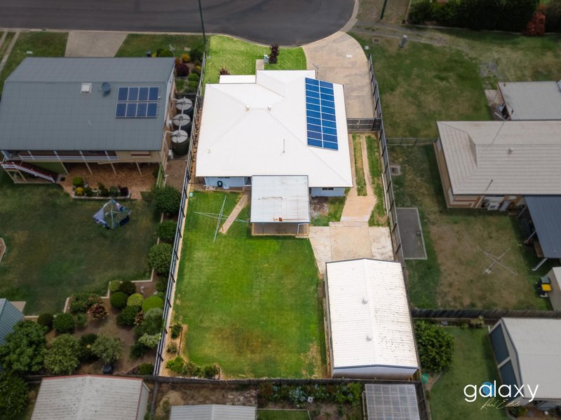 Photo - 14 Cunningham Street, Kepnock QLD 4670 - Image 21