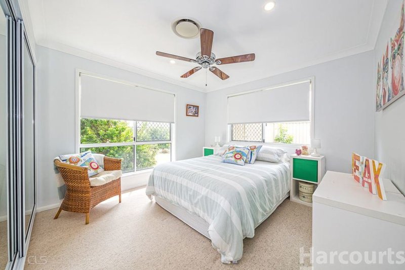 Photo - 14 Cutter Ct , Banksia Beach QLD 4507 - Image 9