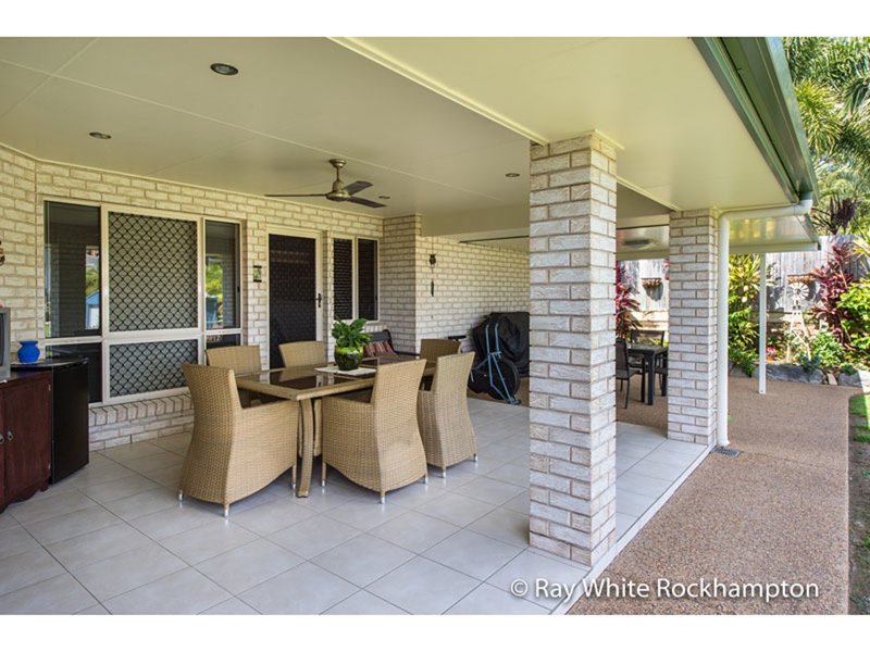 Photo - 14 Cycad Court, Norman Gardens QLD 4701 - Image 7