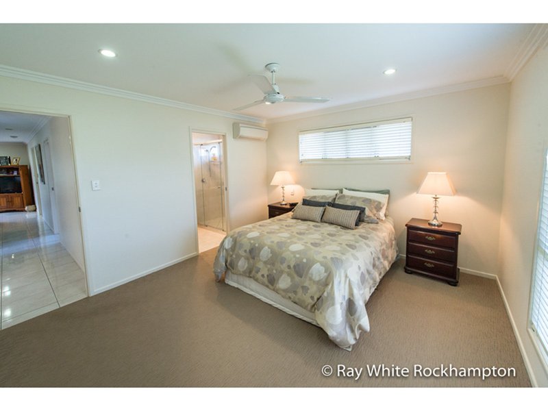 Photo - 14 Cycad Court, Norman Gardens QLD 4701 - Image 13