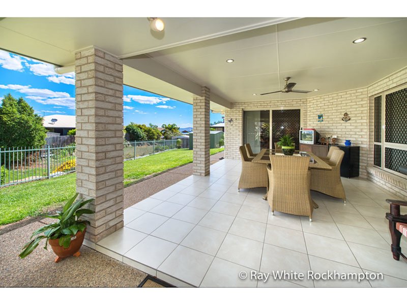 Photo - 14 Cycad Court, Norman Gardens QLD 4701 - Image 23