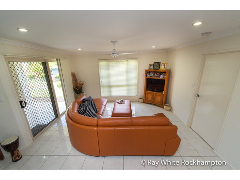 Photo - 14 Cycad Court, Norman Gardens QLD 4701 - Image 26