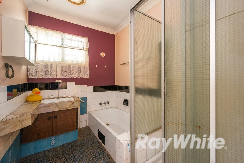 Photo - 14 Cypress Street, Woodridge QLD 4114 - Image 8