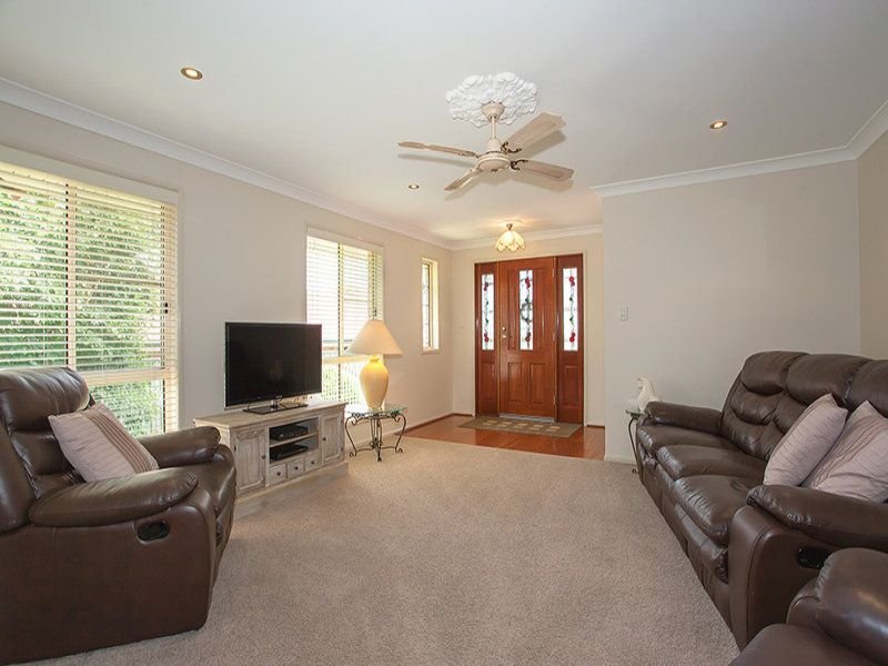 Photo - 14 Dahlia Court, Middle Ridge QLD 4350 - Image 3