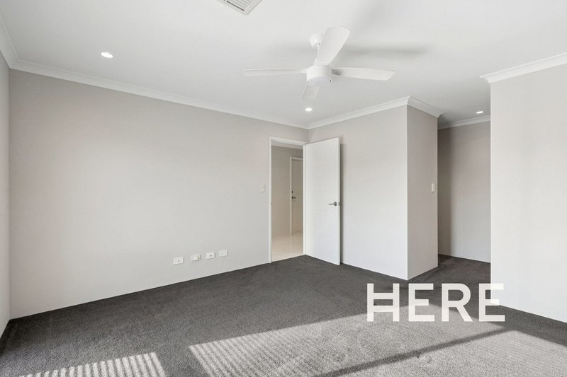 Photo - 14 Daimpre Way, Byford WA 6122 - Image 12