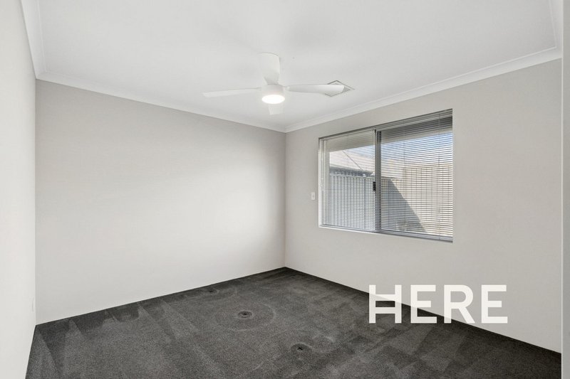Photo - 14 Daimpre Way, Byford WA 6122 - Image 18