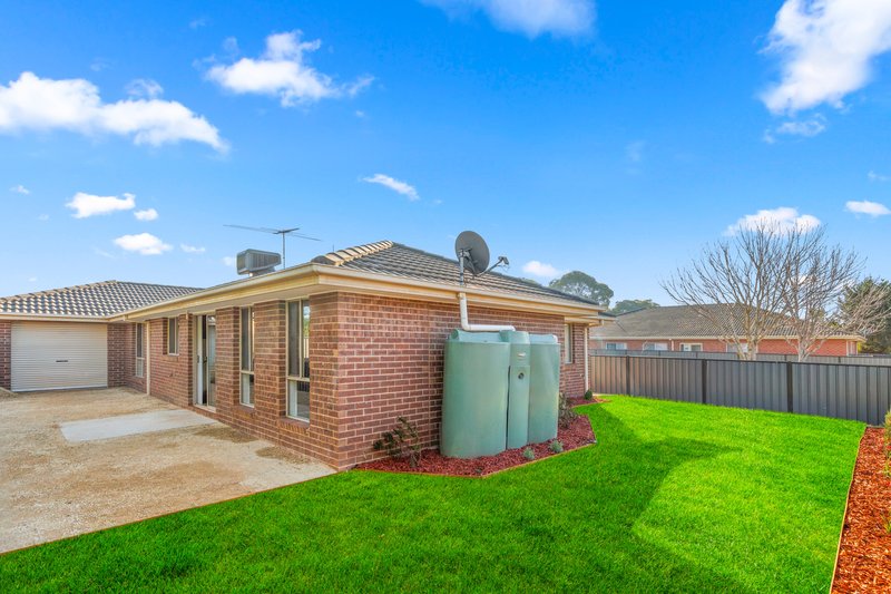 Photo - 14 Danfield Drive, Tarneit VIC 3029 - Image 12
