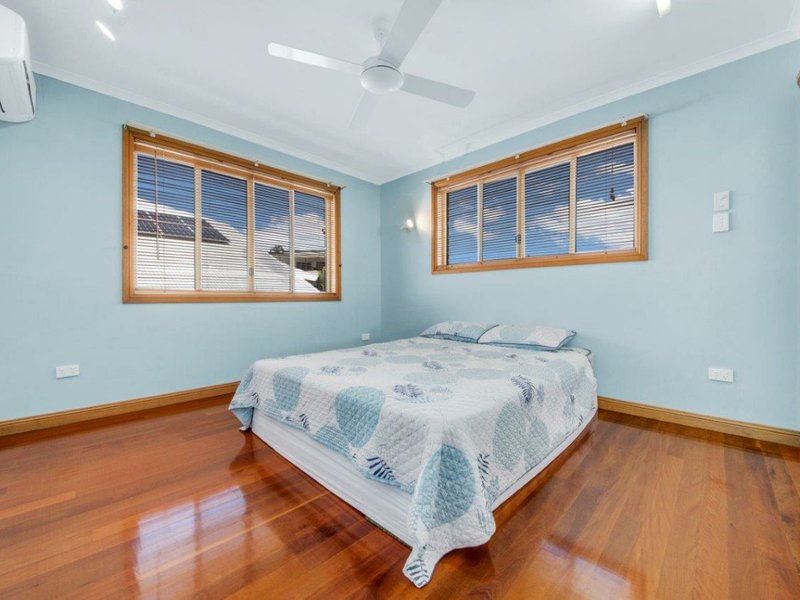 Photo - 14 Darragh Street, Tannum Sands QLD 4680 - Image 8