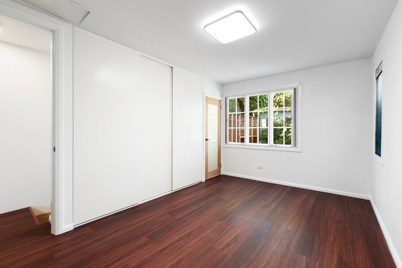 Photo - 14 Datchett Street, Balmain East NSW 2041 - Image 6