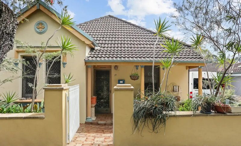 Photo - 14 Davies Street, Leichhardt NSW 2040 - Image 1