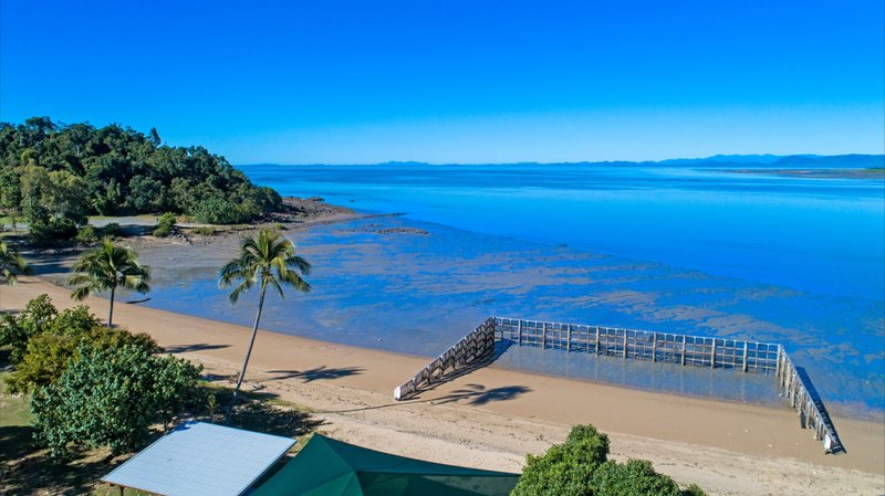 Photo - 14 Davison Road, Wilson Beach QLD 4800 - Image 15