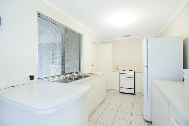 Photo - 1/4 Davoren Court, Victor Harbor SA 5211 - Image 9