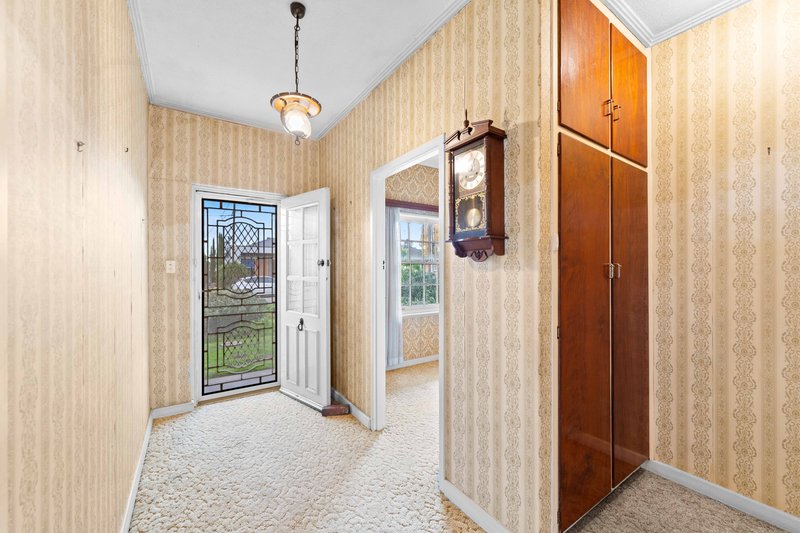 Photo - 14 Day Avenue, Rostrevor SA 5073 - Image 7
