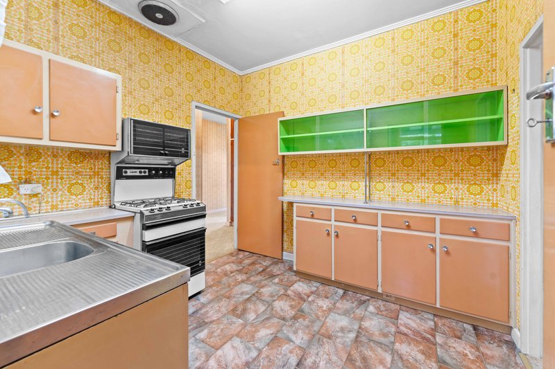 Photo - 14 Day Avenue, Rostrevor SA 5073 - Image 13
