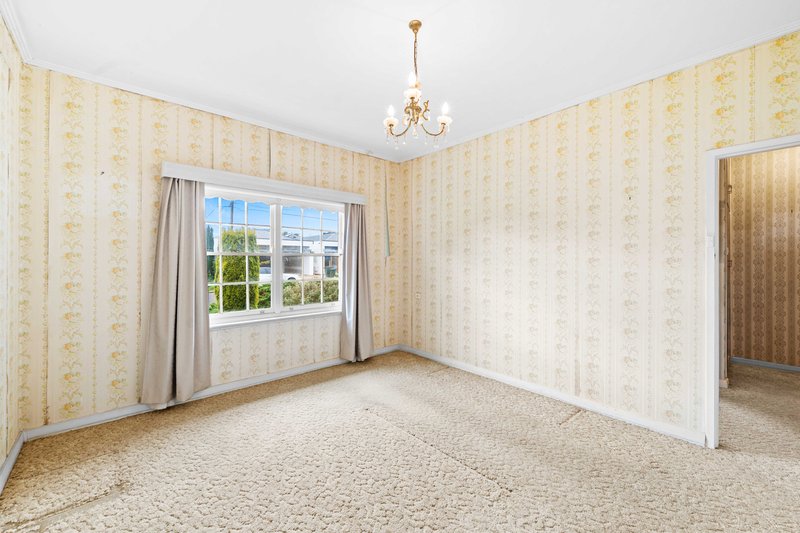 Photo - 14 Day Avenue, Rostrevor SA 5073 - Image 15