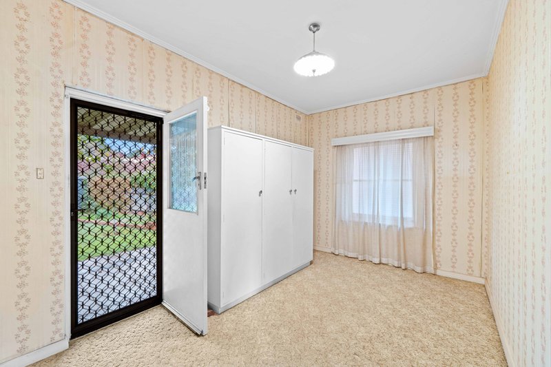 Photo - 14 Day Avenue, Rostrevor SA 5073 - Image 16
