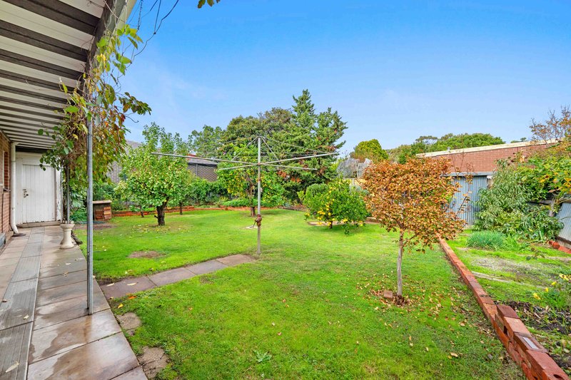 Photo - 14 Day Avenue, Rostrevor SA 5073 - Image 25