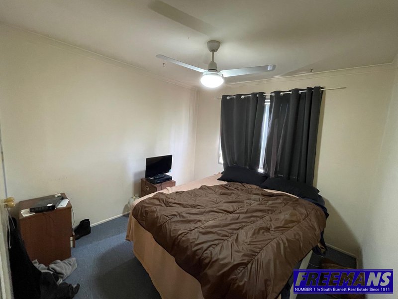 Photo - 14 Deakin Crescent, Nanango QLD 4615 - Image 6