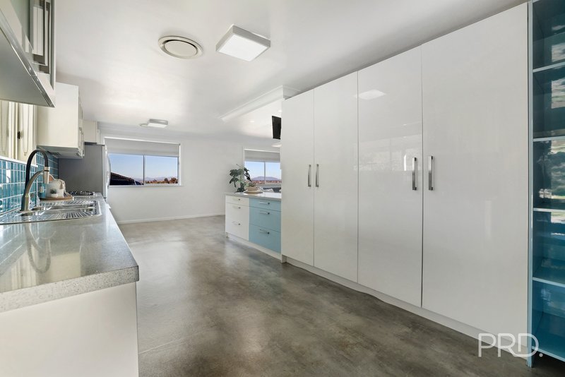 Photo - 14 Dekalb Street, Tamworth NSW 2340 - Image 12