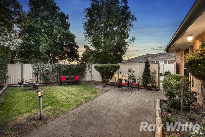 Photo - 1/4 Dendy Court, Mulgrave VIC 3170 - Image 9