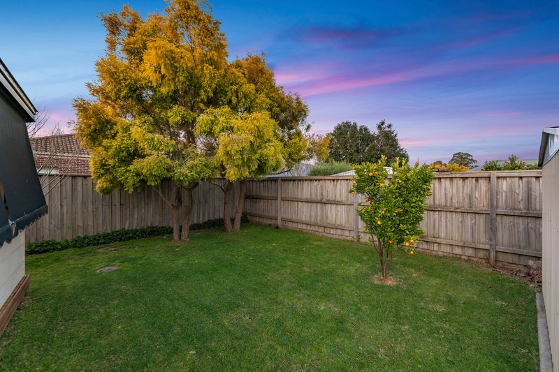 Photo - 14 Dennis Avenue, Pakenham VIC 3810 - Image 31