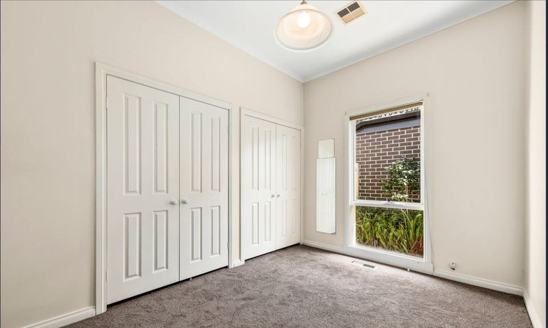 Photo - 1/4 Denton Street, Brighton East VIC 3187 - Image 7