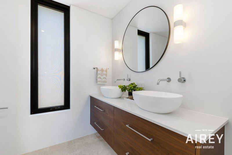 Photo - 14 Derby Street, Swanbourne WA 6010 - Image 15