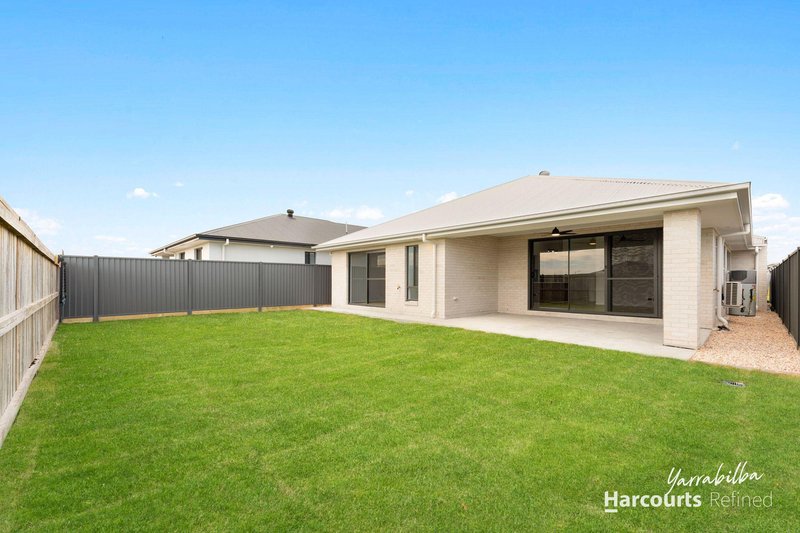 Photo - 14 Deshon Close, Yarrabilba QLD 4207 - Image 3
