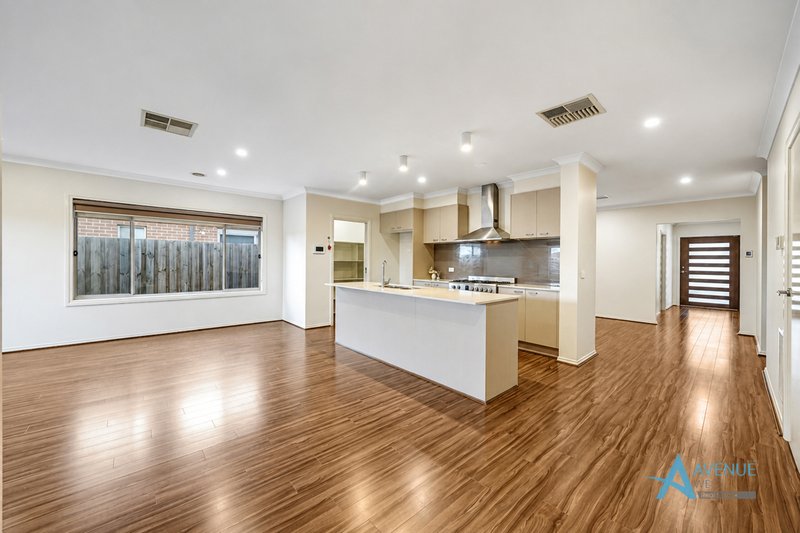 Photo - 14 Devine Lane, Aintree VIC 3336 - Image 8