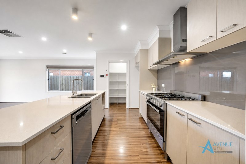 Photo - 14 Devine Lane, Aintree VIC 3336 - Image 15