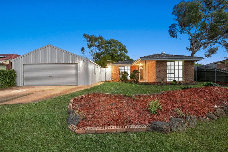 14 Dewsbury Court, Narre Warren South VIC 3805