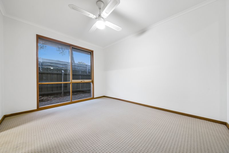 Photo - 14 Dewsbury Court, Narre Warren South VIC 3805 - Image 22