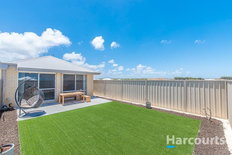 Photo - 14 Dhufish Way, Two Rocks WA 6037 - Image 12