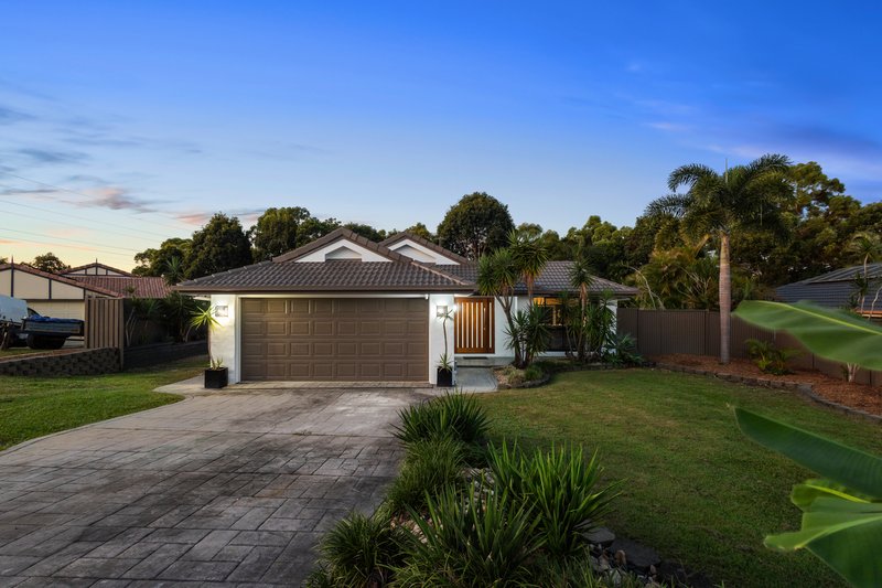 Photo - 14 Diamantina Court, Murrumba Downs QLD 4503 - Image 2