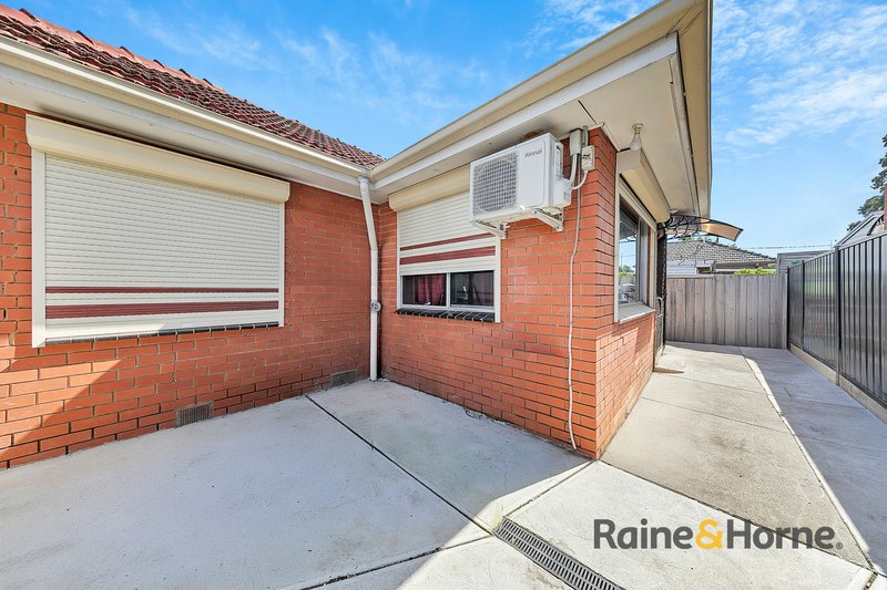 Photo - 1/4 Dickinson Street, Hadfield VIC 3046 - Image 8
