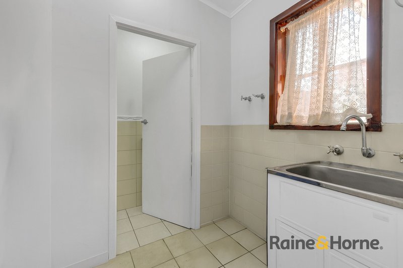 Photo - 1/4 Dickinson Street, Hadfield VIC 3046 - Image 11