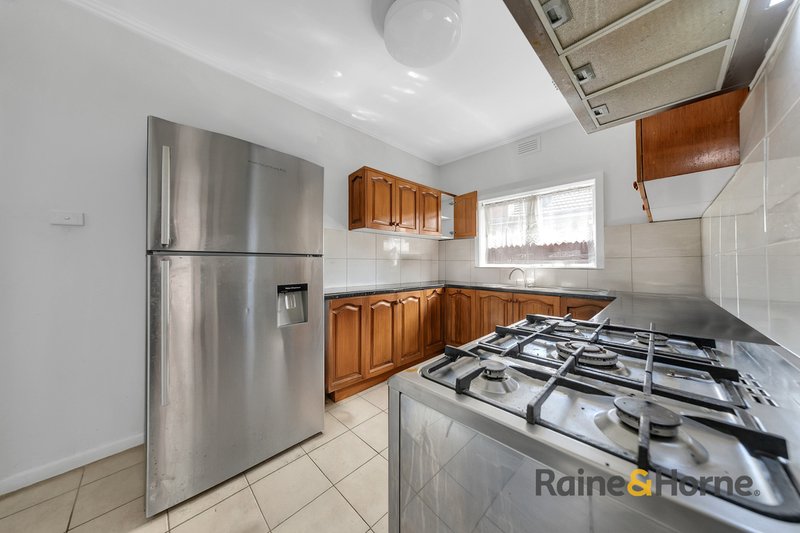 Photo - 1/4 Dickinson Street, Hadfield VIC 3046 - Image 15