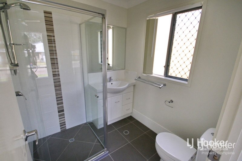 Photo - 1/4 Diltar Street, Loganlea QLD 4131 - Image 5