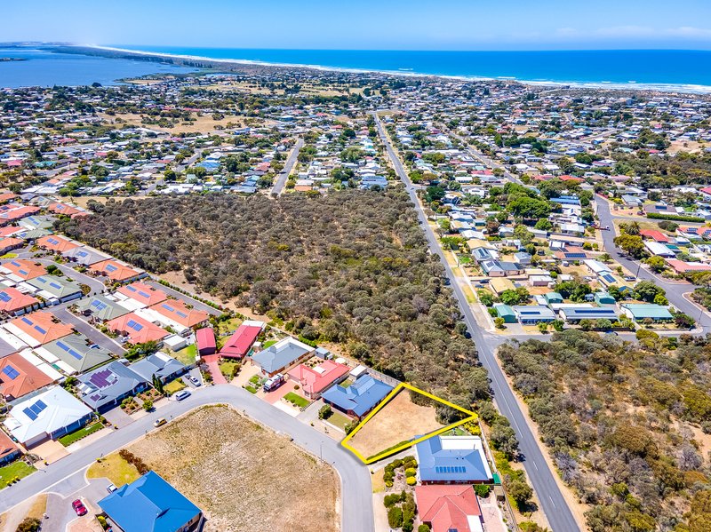 Photo - 14 Dittmar Court, Goolwa Beach SA 5214 - Image 3