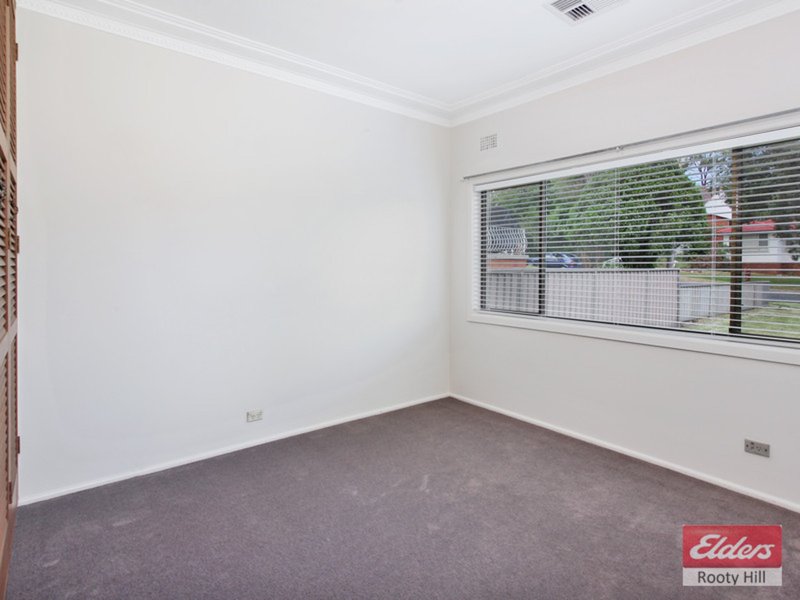 Photo - 14 Doctor Lawson Place, Rooty Hill NSW 2766 - Image 5